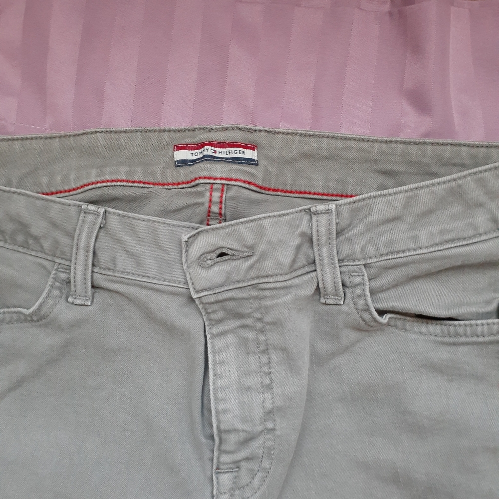 Jeans - Picture 2 of 2